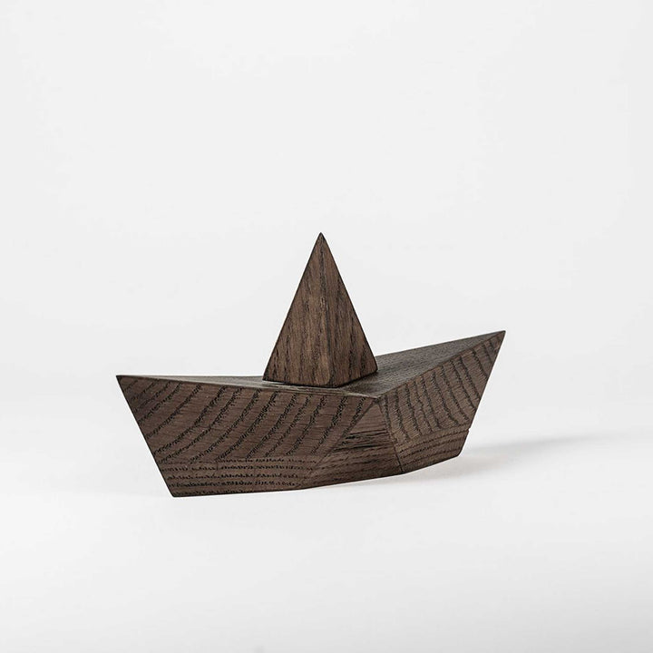 ADMIRAL - Wooden sailboat - Oak | Jakob Burgsø | boyhood