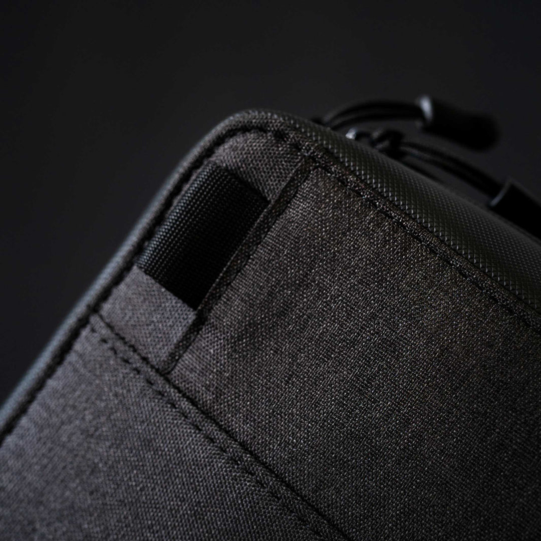 CROSS POUCH - Tech-Organizer-Bag - adjustable belt | beblau