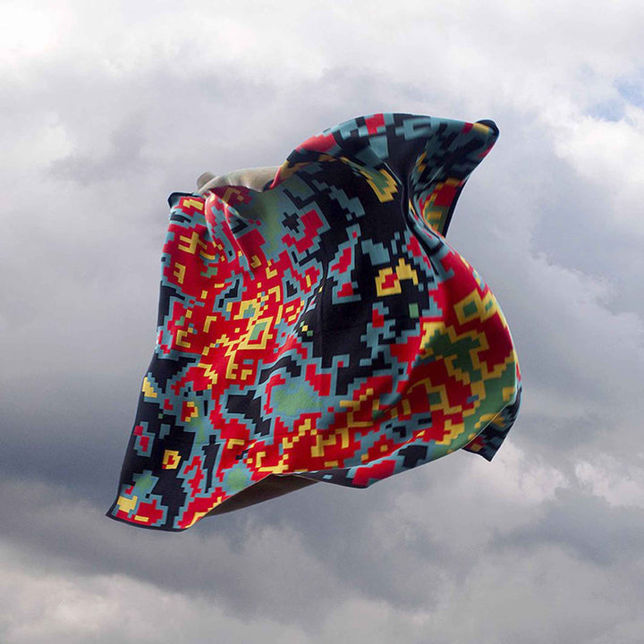 DIGITAL SUNRISE | THROW | 185x140 cm | Merino Wool & Silk | Cristian Zuzunaga