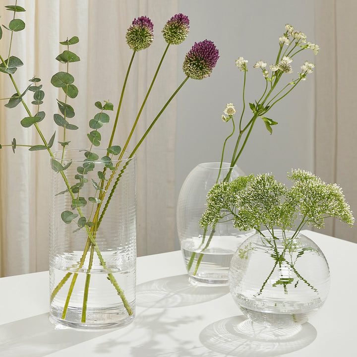 LAINE CYLINDRICAL - Glass Vase - H=25 cm | Samuli Helavuo | Spring Copenhagen