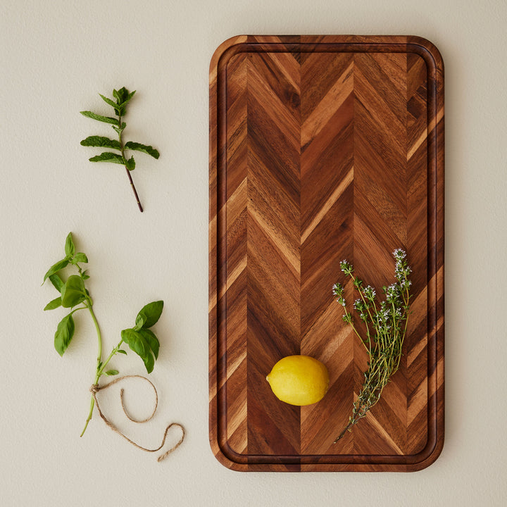 SPRING BOARD L - Large, wooden cutting & serving board | Spring Copenhagen