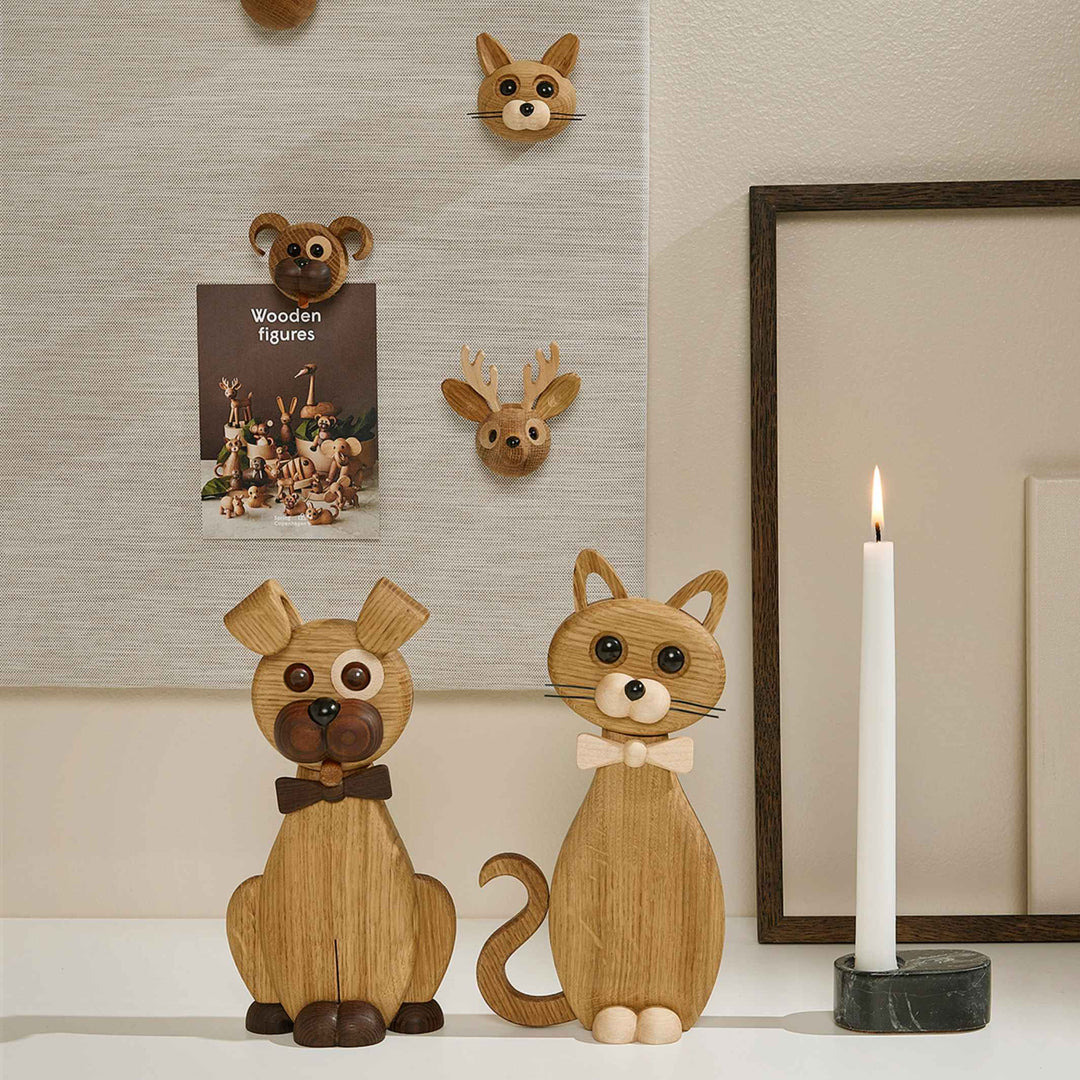 Wooden Dog Ornament Happy – Oak · 22 cm