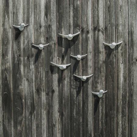 WEISSER DEKO VOGELSCHWARM - Dekovögel – 8er Set | Formpoet