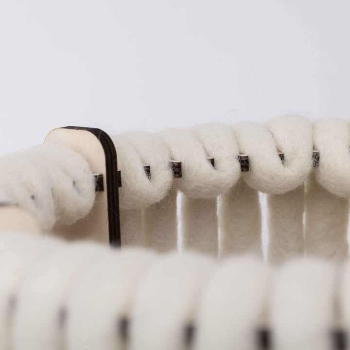 WOOL-ALMUT 6020 - floor light - made of wool & wood - zylinder | ALMUT von Wildheim