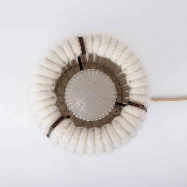 WOOL-ALMUT 6020 - floor light - made of wool & wood - zylinder | ALMUT von Wildheim