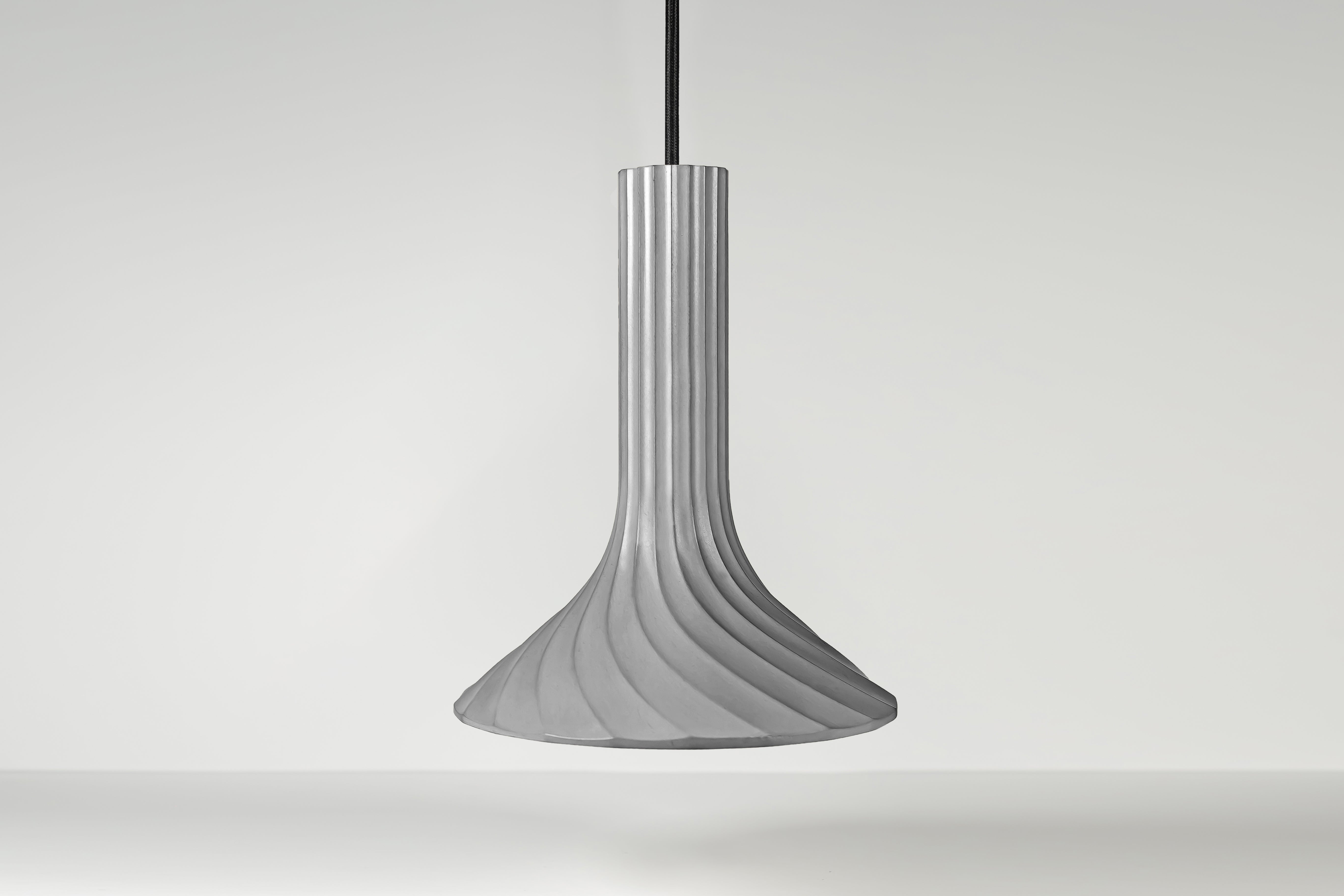 Lampe grau