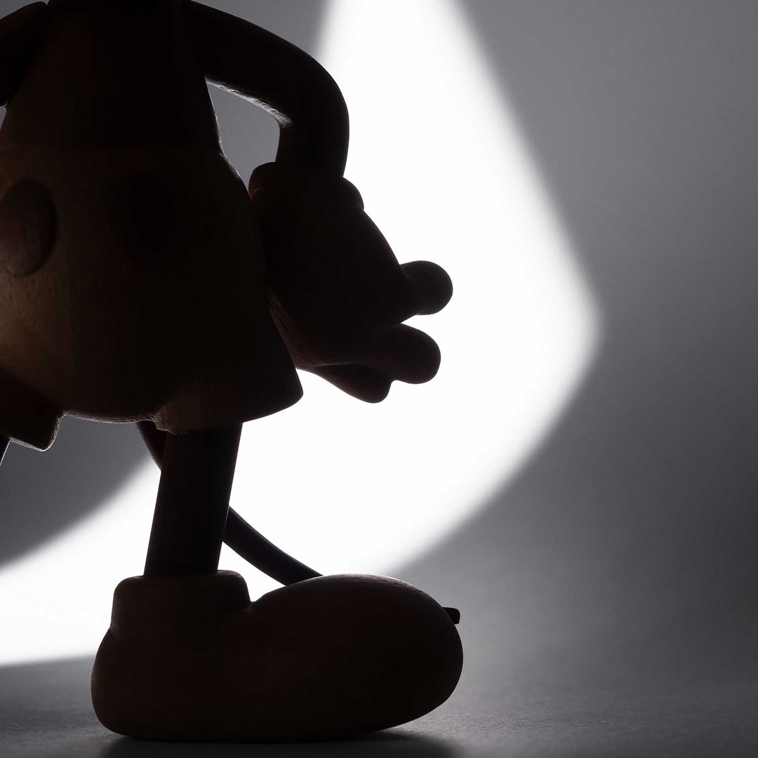 MICKEY MOUSE Small - BOYHOOD X DISNEY - Kleine Mickey Holzfigur - Eiche 15,5 cm hoch | Jakob Burgsø | boyhood