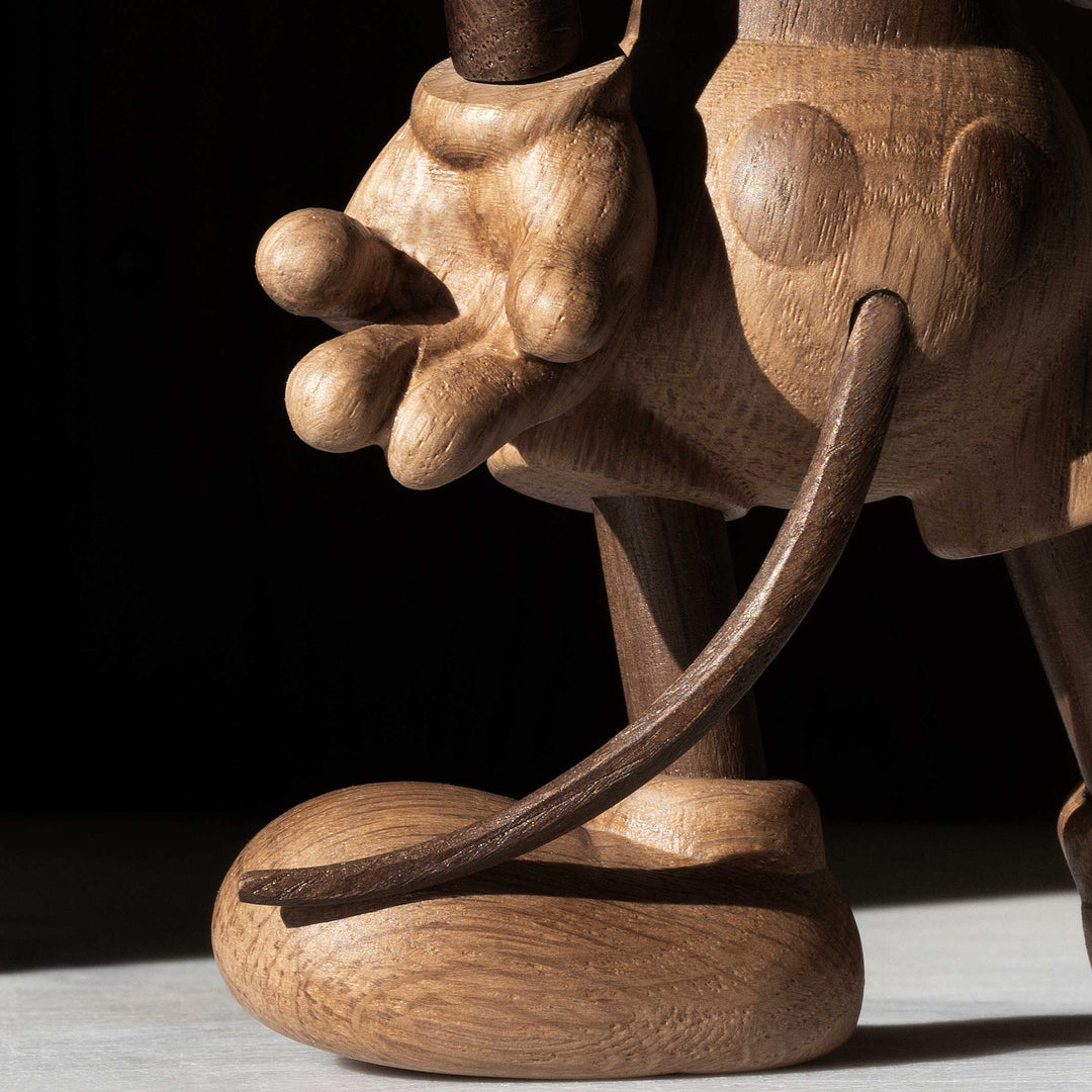 MICKEY MOUSE Small - BOYHOOD X DISNEY - Kleine Mickey Holzfigur - Eiche 15,5 cm hoch | Jakob Burgsø | boyhood