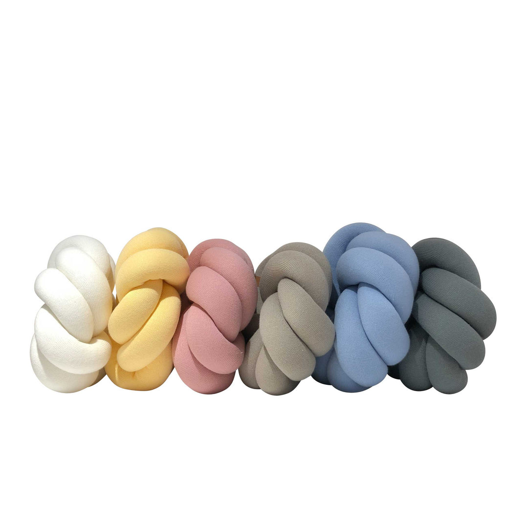 BLOSSOM - knot cushion | adorist.