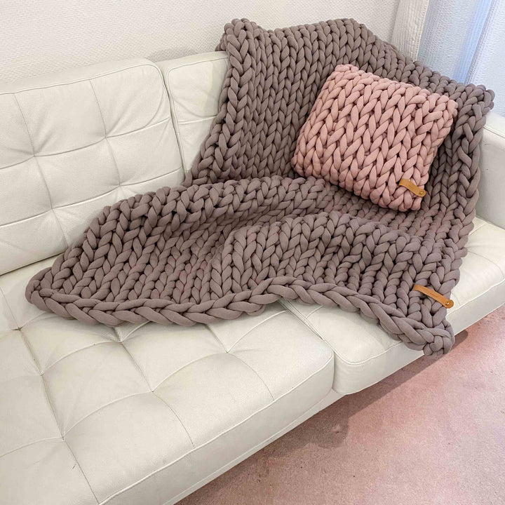 COTTON TUBE - Deko-Kissen aus Baumwolle | adorist.