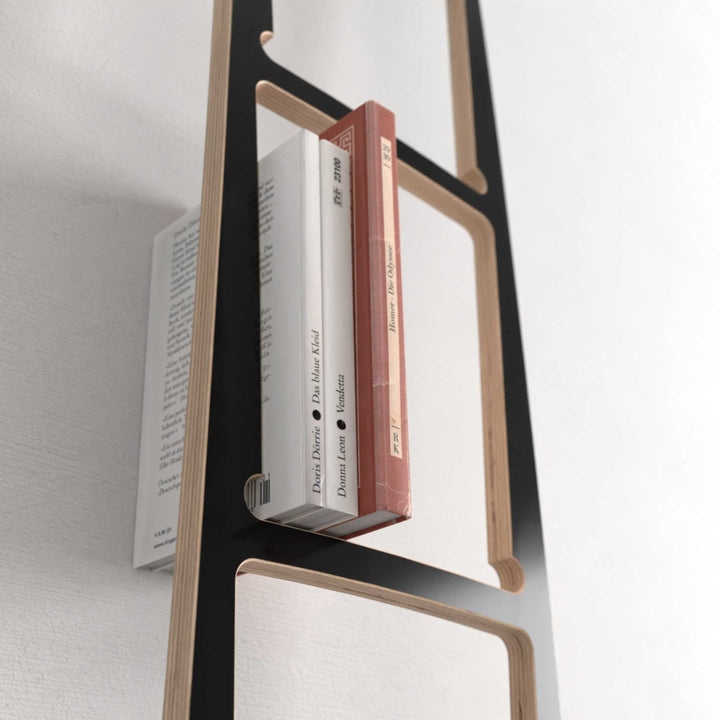 ADONIS - vertikales Bücherbrett - schwarz | BREUER & BONO