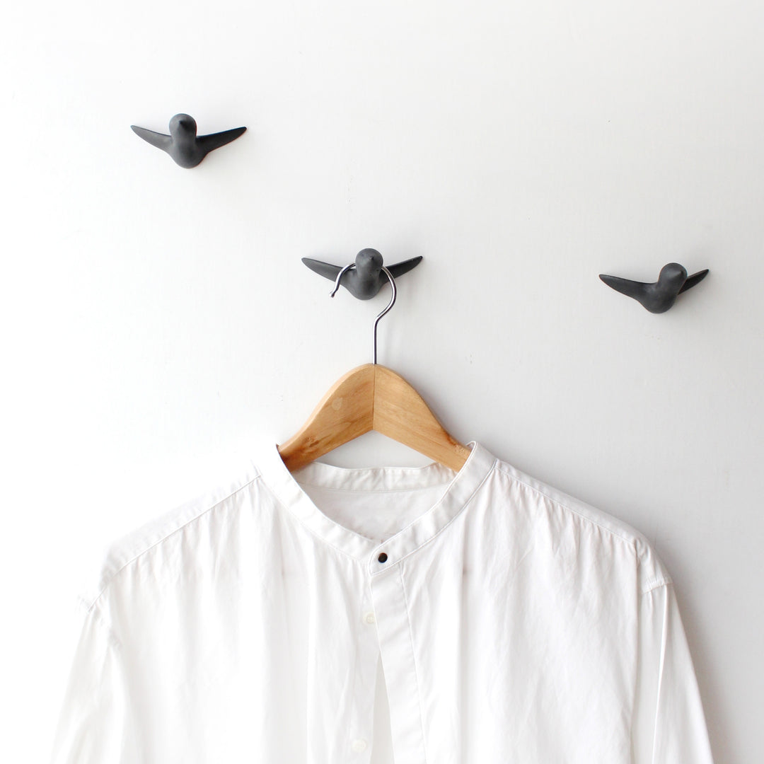 MINI BIRD SWARM - coat hooks - set of 3 birds - small | Formpoet 