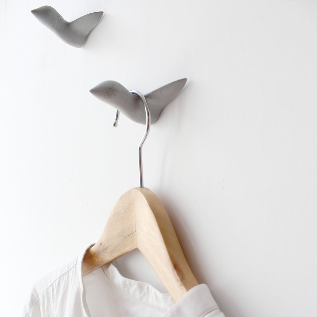 MINI BIRD SWARM - coat hooks - set of 3 birds - small | Formpoet 