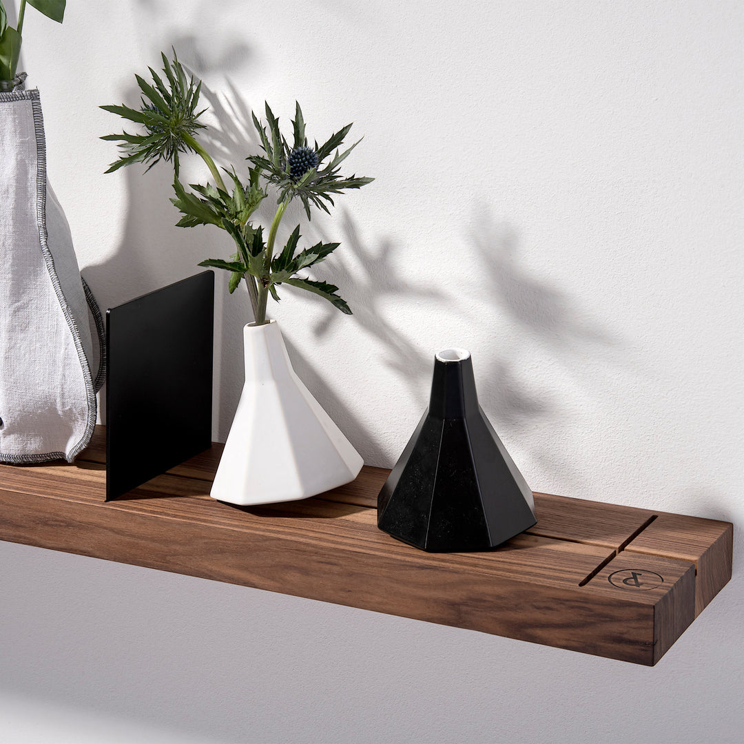 NUSSBAUM 01 - wall shelf made of walnut | weld & co