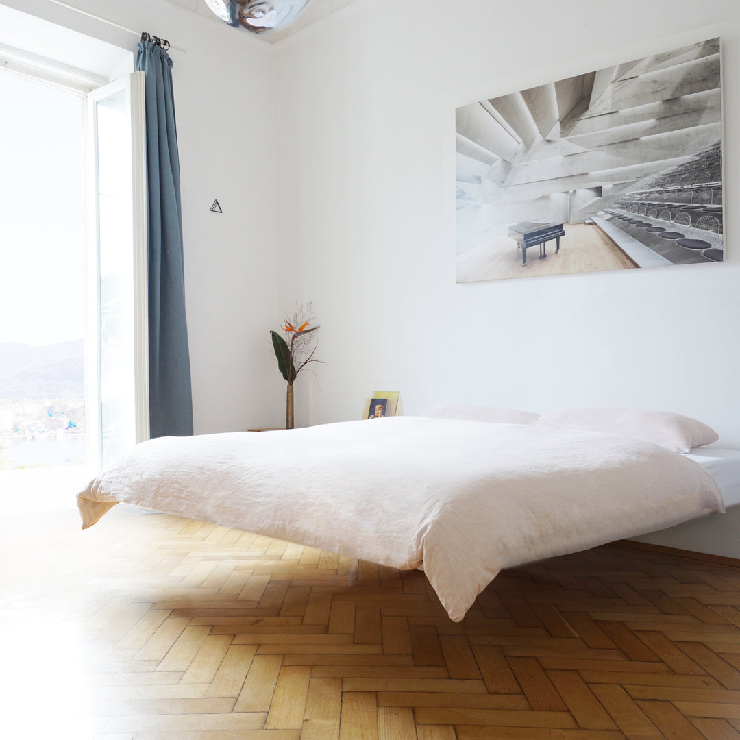 WEIGHTLESS - bed - architectural bed - white | pa:ul