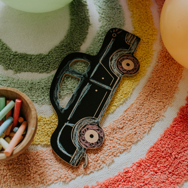 SATURN RETRO CAR - wooden chalkboard - car | milin