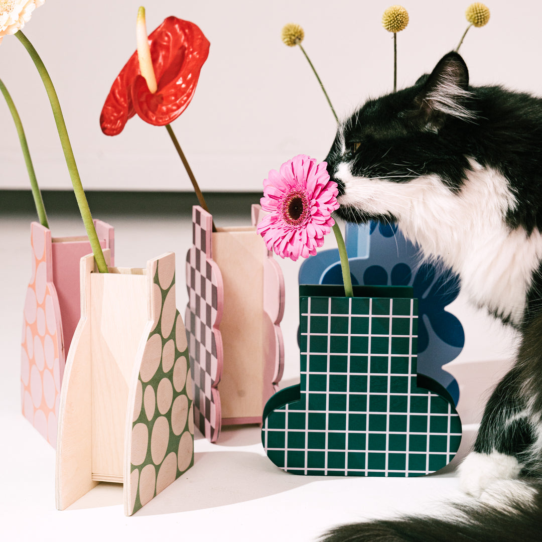 GRID - wooden vase - with glass insert | milin