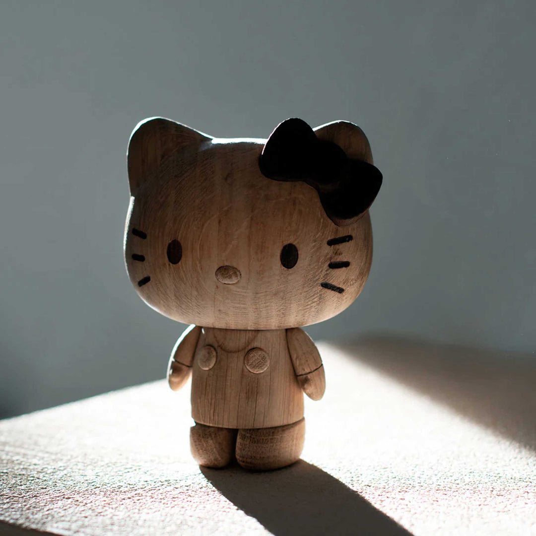 HELLO KITTY Large - Wooden figure - Oak 22 cm high | boyhood