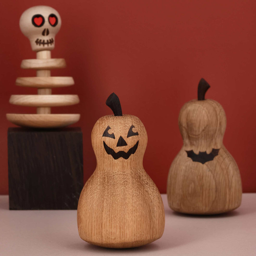 THE SKELETON - Halloween Skelett Dekofigur aus Holz 10 cm hoch - Thor Høy | Spring Copenhagen