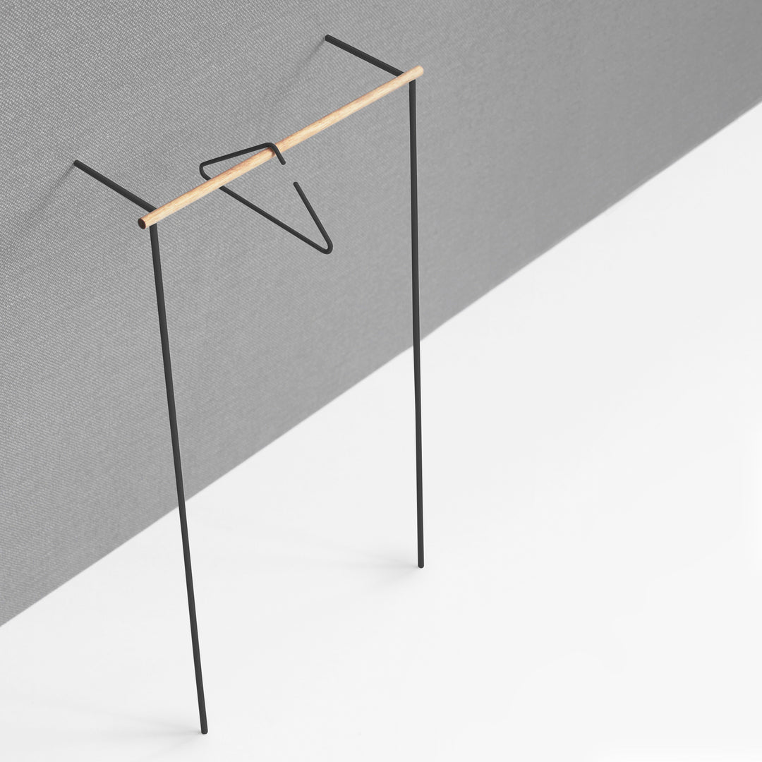 LEANON II - Garderobe zu Anlehnen | roomsafari