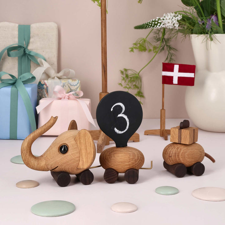 Holz-Geburtstagszug "The Birthday Train" – Eiche | Spring Copenhagen