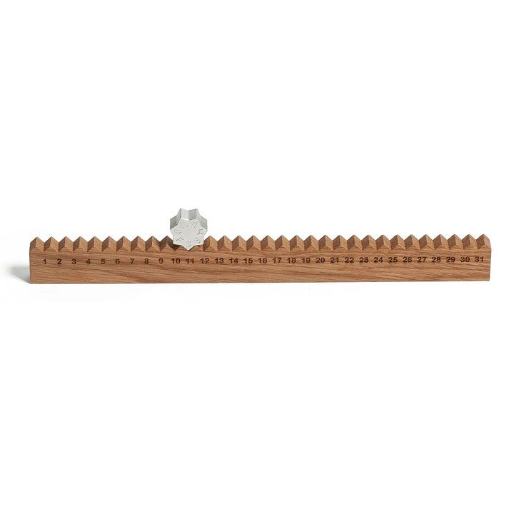 Perpetual Calendar "Monthly Measure" – Oak · 32 cm | side by side