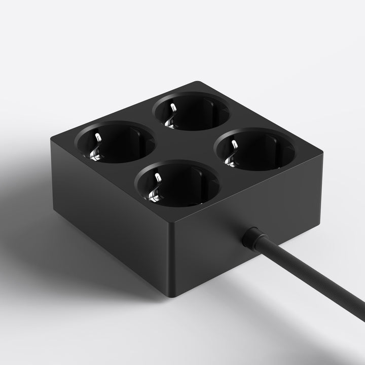 Steckdosenleiste Squared S1 – 4-fach magnetisch, flach | Cords
