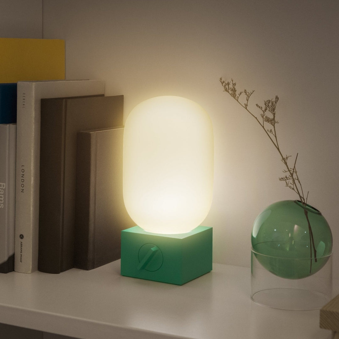 Akku-Leuchte "POP Light" – Dunkelgrün · 23 cm | Native Union