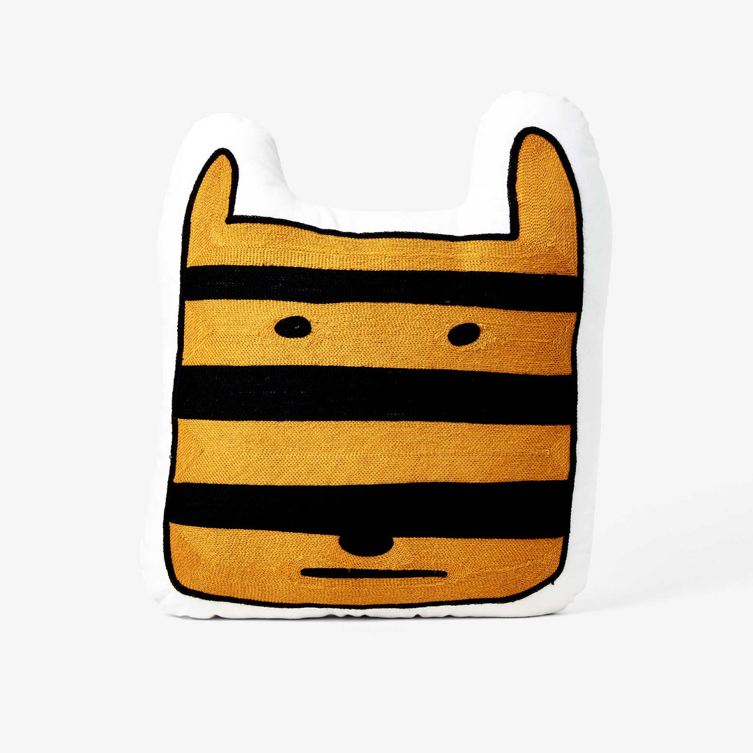 AELFIE PILLOW Dog ANIMAL DECORATIVE PILLOW Aelfie Oudghiri