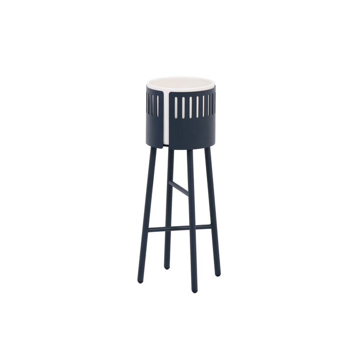 BIG HUG | STANDING FLOWERPOT LOW | Hans Thyge & Co | DesignBite