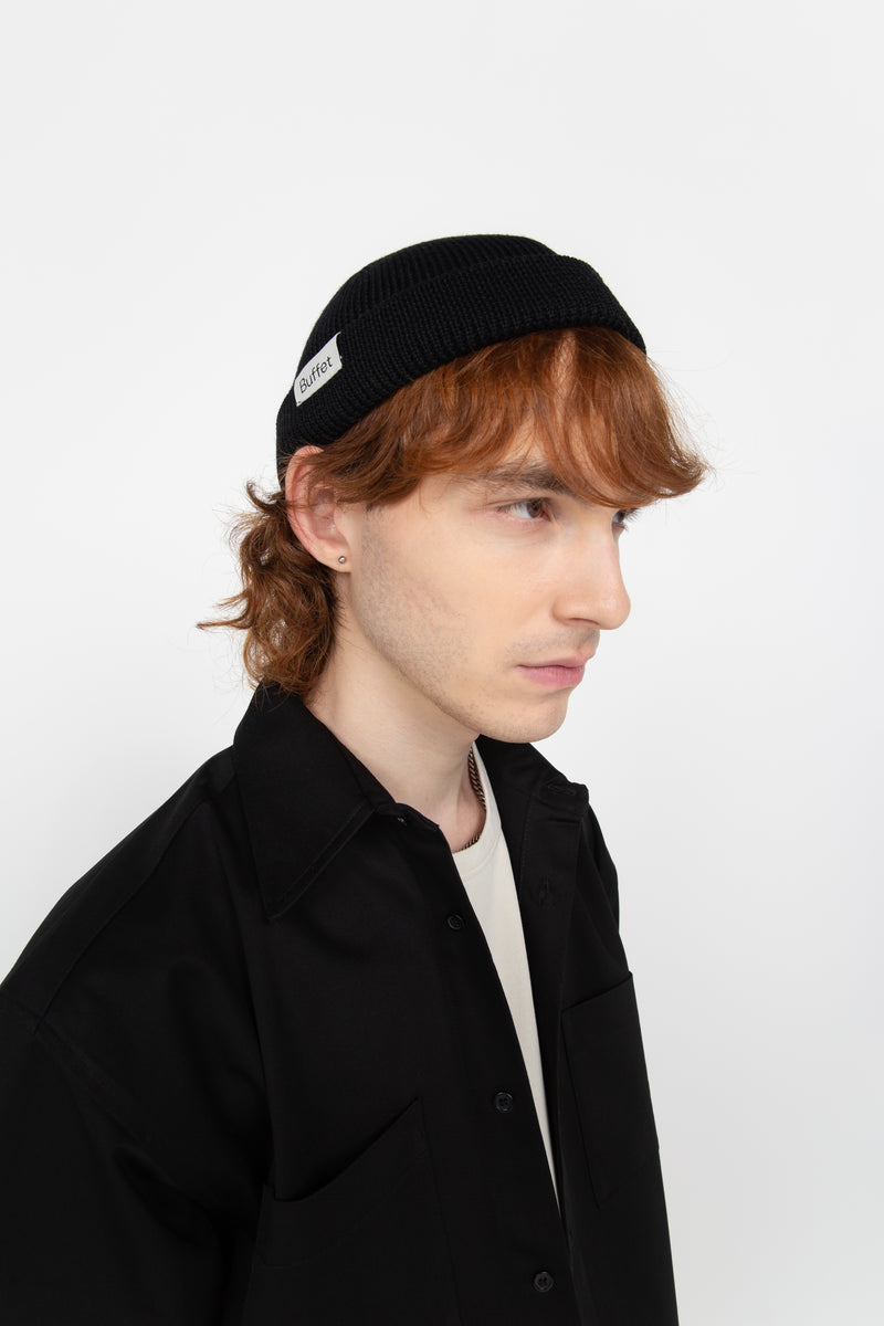 Buffet_Sailor_beanie black mit Mann