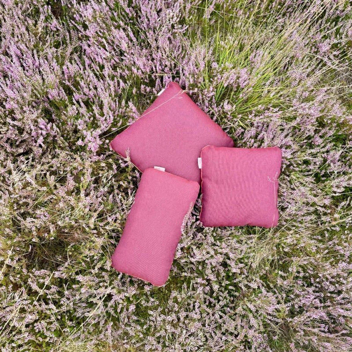 MERLOT & CHALK - outdoor cushion - two-colored | hum