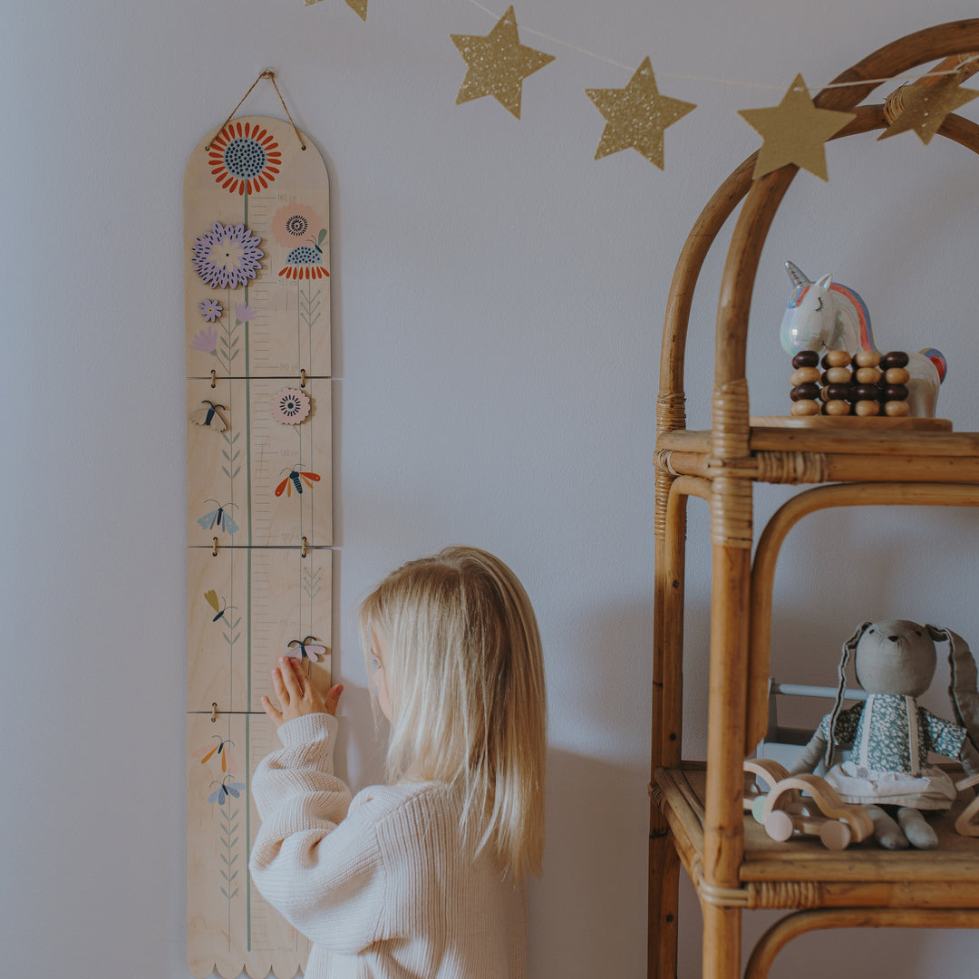 BUTTERFLIES - Kindermesslatte aus Holz - Wachstumsskala | milin
