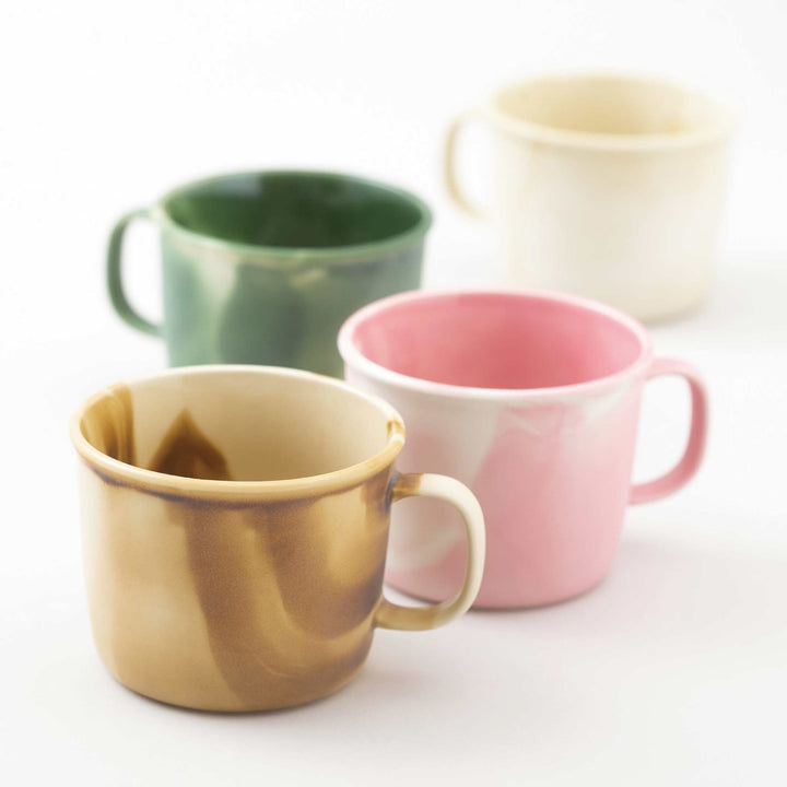 MOISCUP LATTE - Emaille-farbiger Kaffee-Becher aus Porzellan - Yasumasa Imaizumi | 100percent
