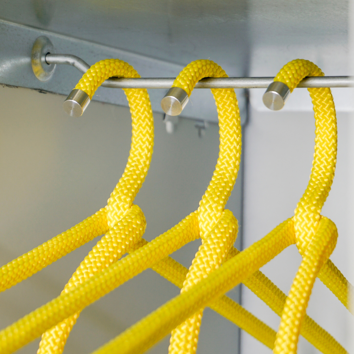 Hangman Heavy Duty Kleiderbügel Mit Walldogs – Für Schwere Spiegel & Bilder, Bis 91 Kg, 45,7 Cm Lang, Mit Wasserwaage