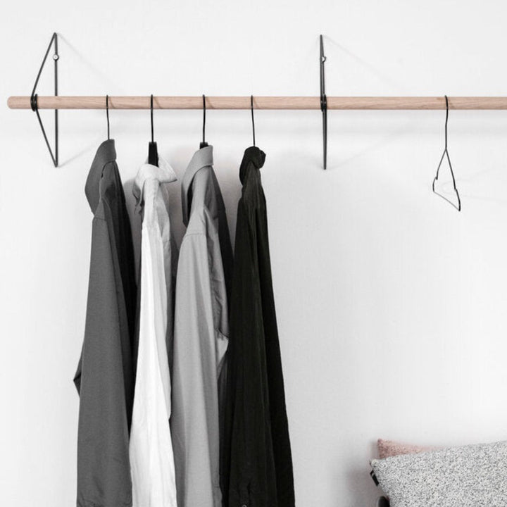 Garderobe - SPRING COATRACK mit 2 Wandhalterungen | Result Objects