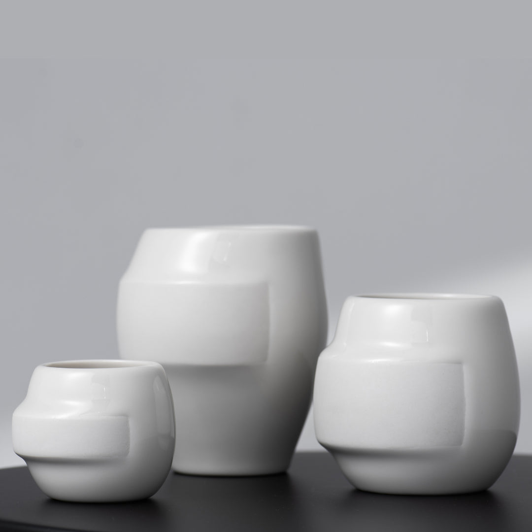 YUAN 01 - Große Tasse - griffloses Design aus Porzellan