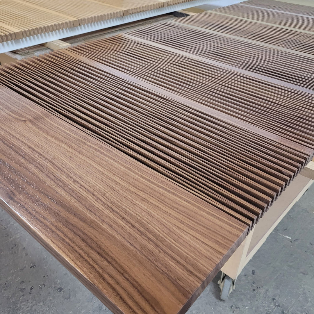iLAIK MASSIV WALNUT - Tisch zum Ausziehen - massiver Nussbaum