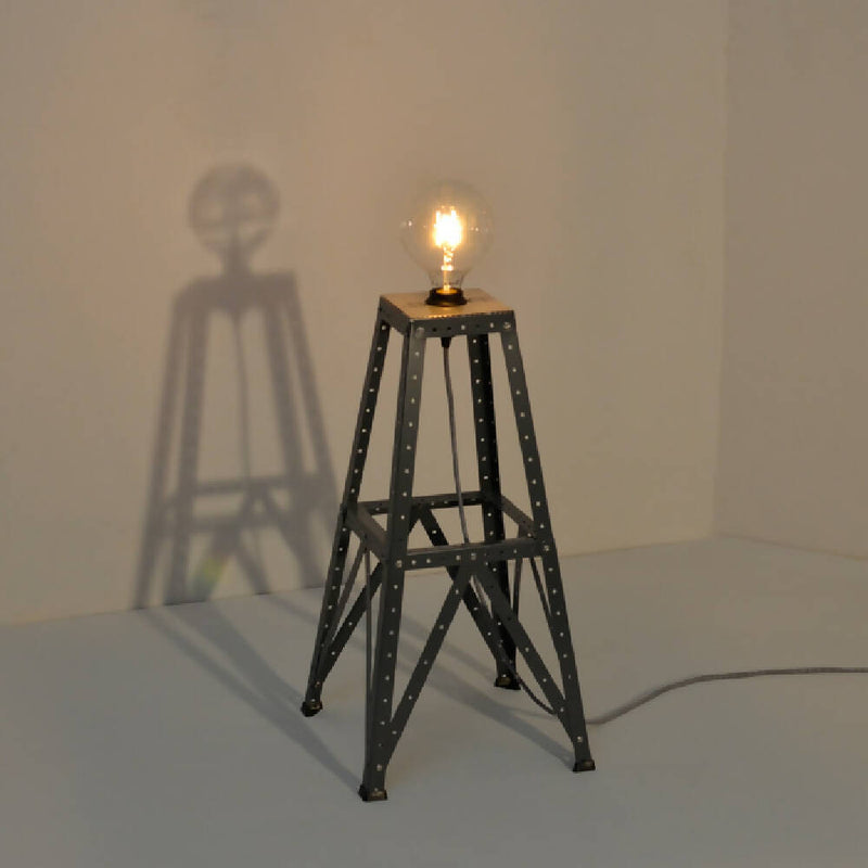 Stehlampe &