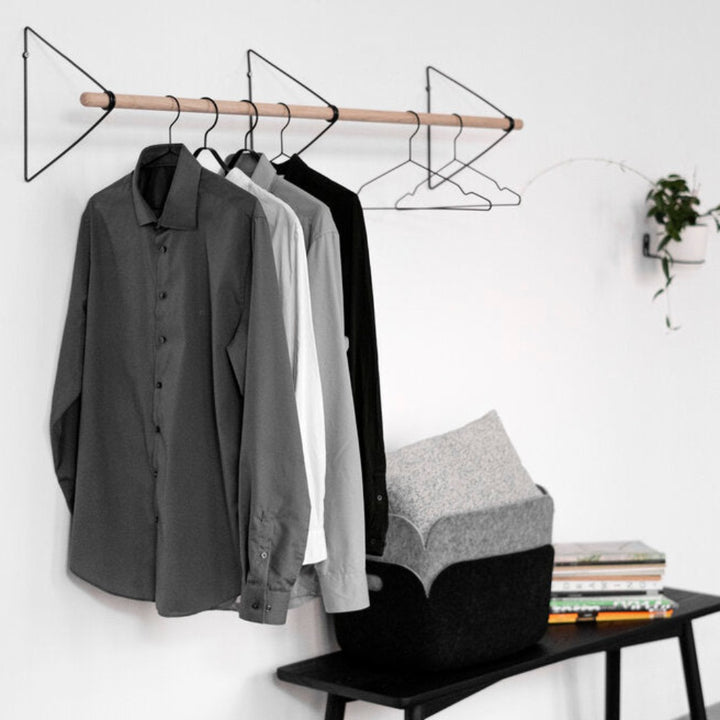 Garderobe - SPRING COATRACK mit 3 Wandhalterungen | Result Objects